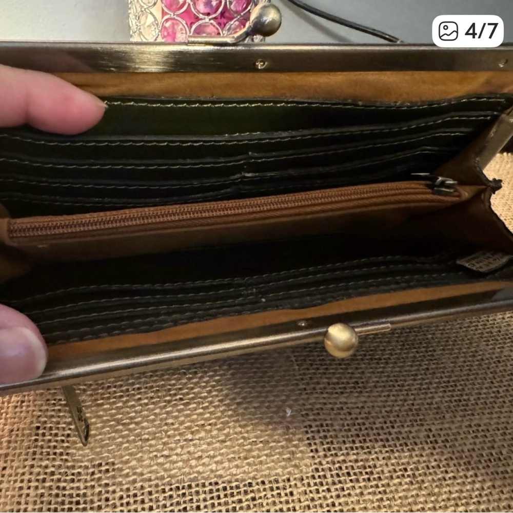 Patricia Nash Napa  wallet - Picture 3 of 3